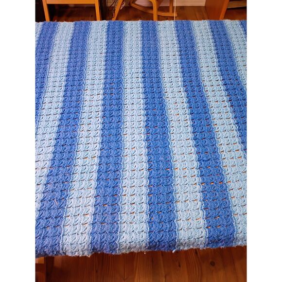 Vintage Handmade Pebblebrook Stripes Crochet Pattern Couch Throw Blanket - Picture 3 of 4